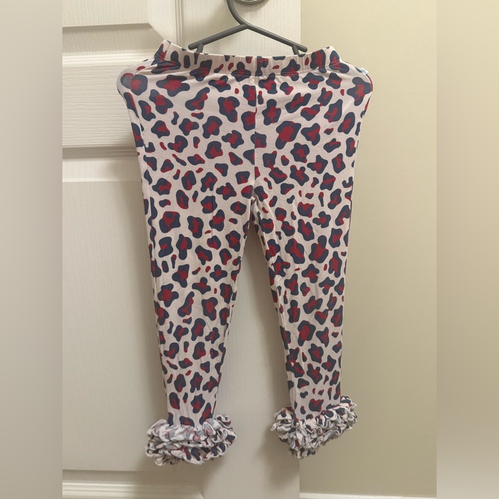 Posh Peanut “cha cha” leggings